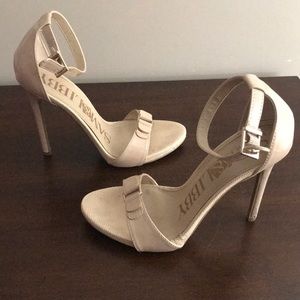 SAM & LIBBY heels